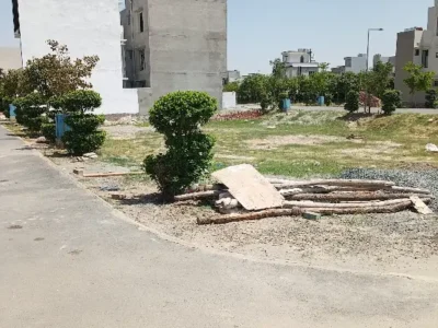 Plot For Sale Near To Plot # 280 E