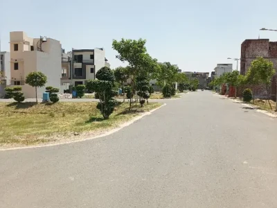 Plot For Sale Near To Plot # 280 E