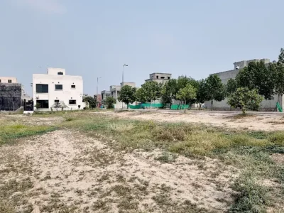 Premium Prime Location 10 Marla Residential Plot Is Available For sale In Lahore