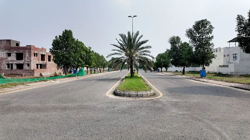 Premium Prime Location 10 Marla Residential Plot Is Available For sale In Lahore