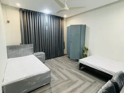 Signature Stay hostel Girls