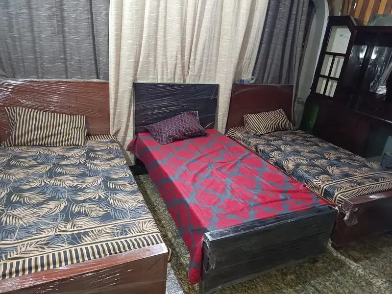 The Residence Boys Hostel Near Shalamar Hospital Mughalpura