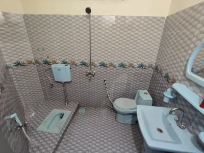The Residence Boys Hostel Near UET, Baghbanpura Orange Line Train Stn