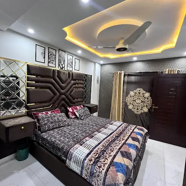 Two bedroom apartment for rent daily basis 2 rooms bahria town