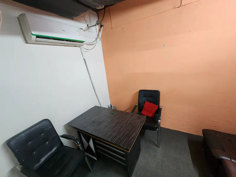 Vip fully furnished office for rent