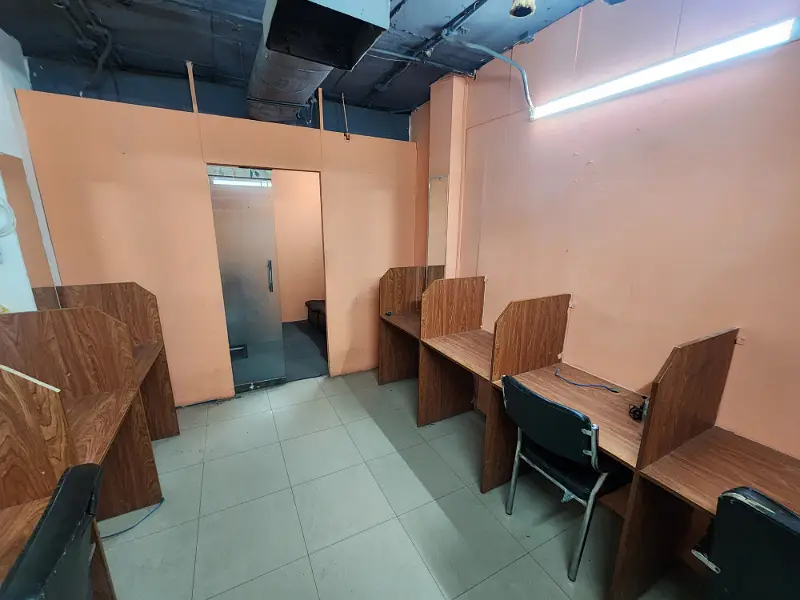 Vip fully furnished office for rent