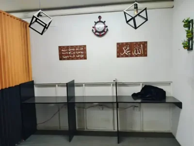 Vip fully furnished office for rent
