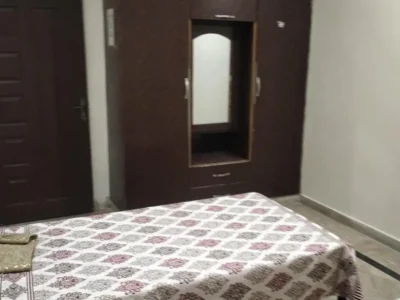 AL NiSA Girls Hostel Johar Town