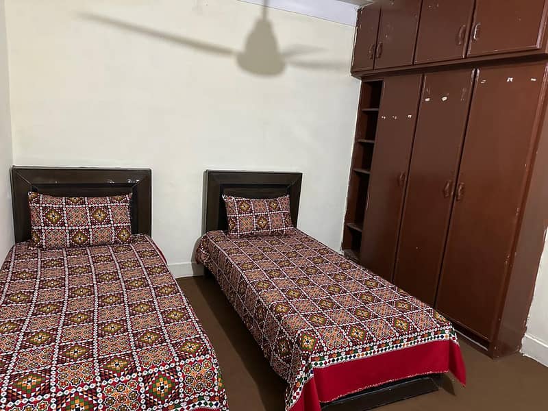 AL NiSA Girls Hostel Johar Town