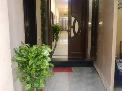 DOV INN GIRLS HOSTEL