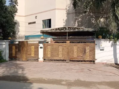 DOV INN GIRLS HOSTEL