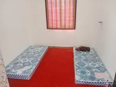 Garden Girls Hostel Lahore