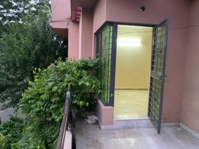 Girls Hostel Available Near PIFD University Johar Town
