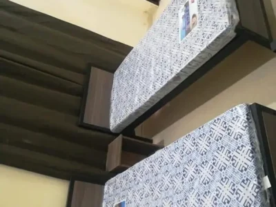 Girls Hostel near crescent College Muslim Town Lahore