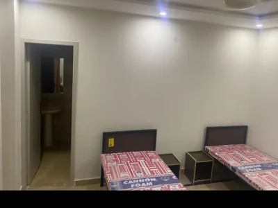 Izhan Boys Hostel Near UCP & Shoukat Khanum Airline Housing Society