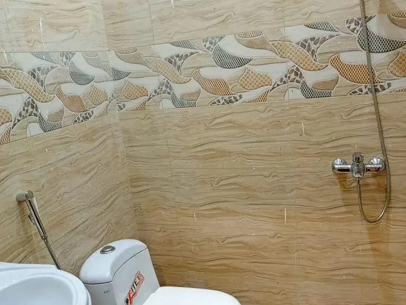 Premier Girls Hostel Near UCP University & Shaukat Khanum
