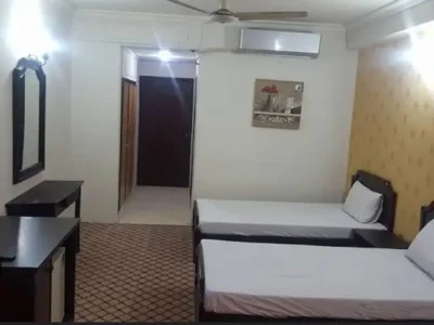 VIEW GARDEN GIRLS HOSTEL in SHADMAN Lahore College Women University