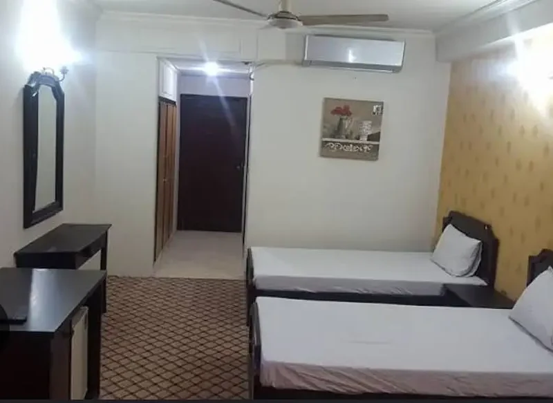 VIEW GARDEN GIRLS HOSTEL in SHADMAN Lahore College Women University